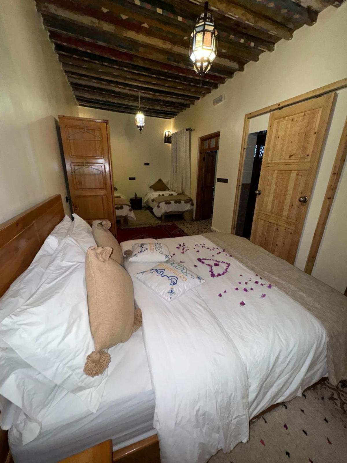 Gite Marbie Maison Rurale, Une Experience Naturelle Unique, Au Coeur Du Moyen Atlas, Maroc Kasba Tibouda Bagian luar foto